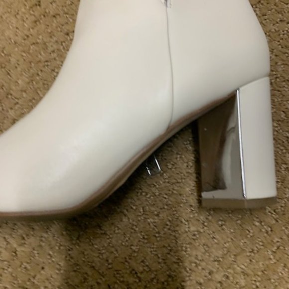 Franco Sarto Ivory Leather Booties - Picture 4 of 7